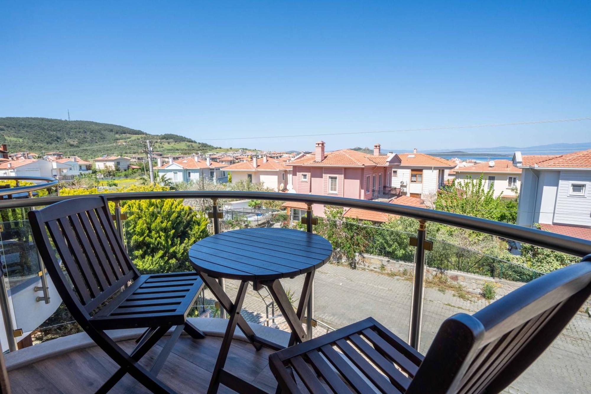 Cunda Giritlioglu Otel Adult Only Аявали Екстериор снимка